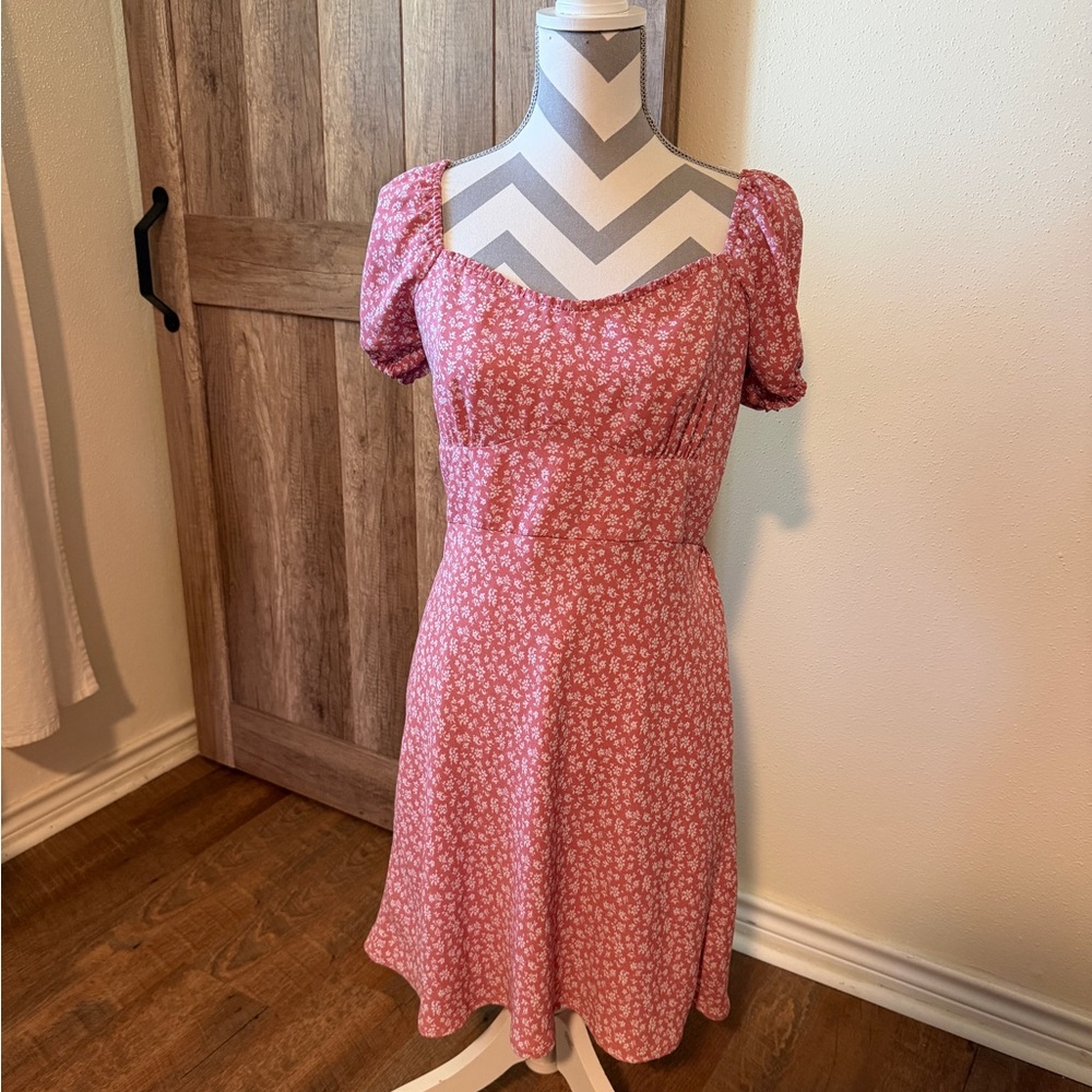 Hollister large Pink Ditsy Floral Puff Sleeve Spring Mini Dress Smocked Back